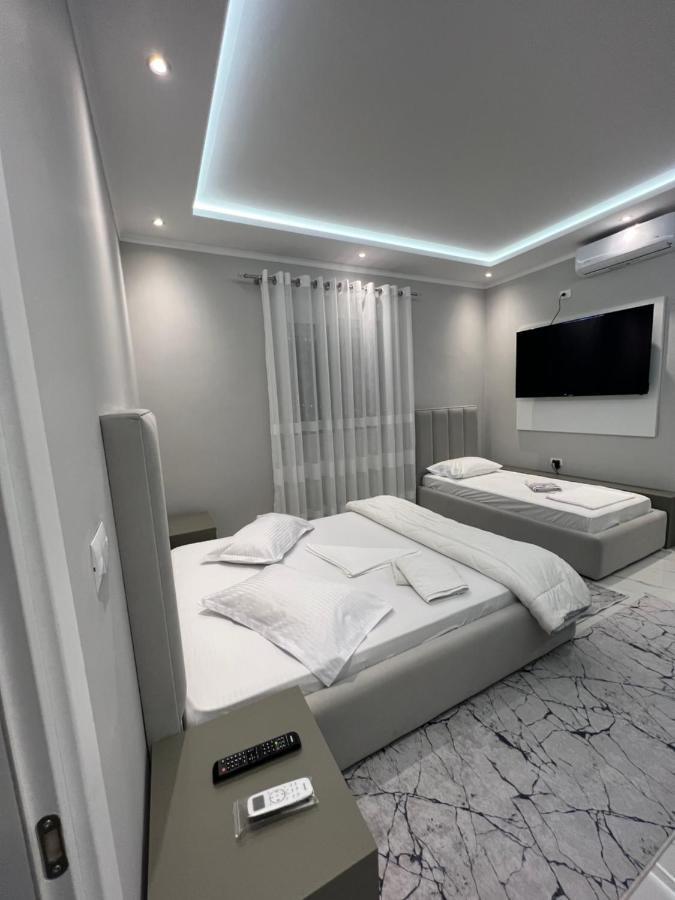 Guesthouse Bellavista Berat Buitenkant foto