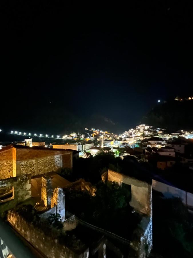 Guesthouse Bellavista Berat Buitenkant foto