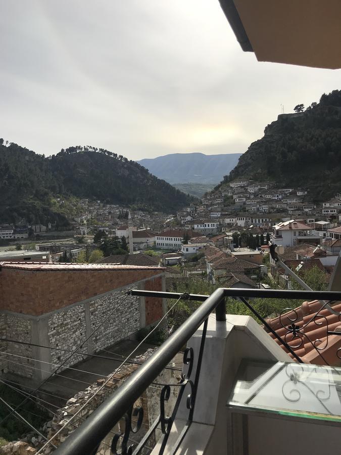 Guesthouse Bellavista Berat Buitenkant foto
